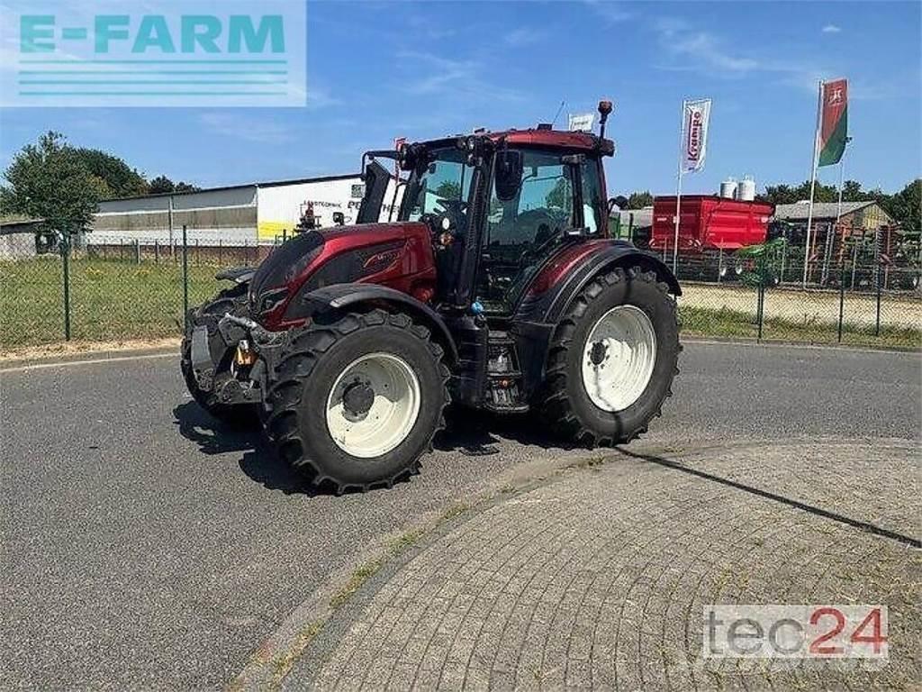 Valtra n 155 ed Traktoren