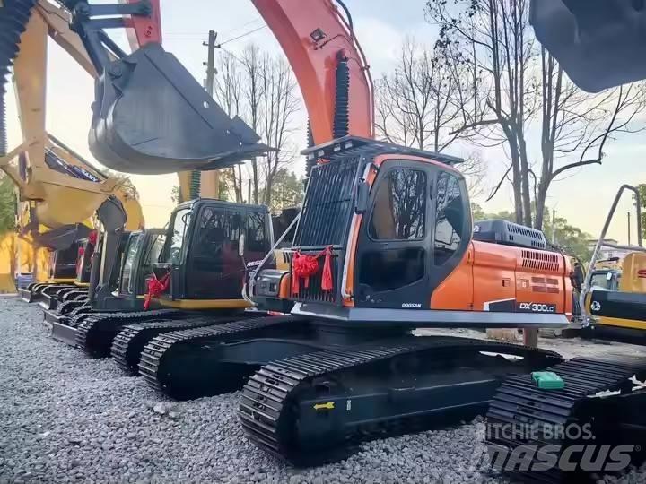 Doosan DH300 Raupenbagger