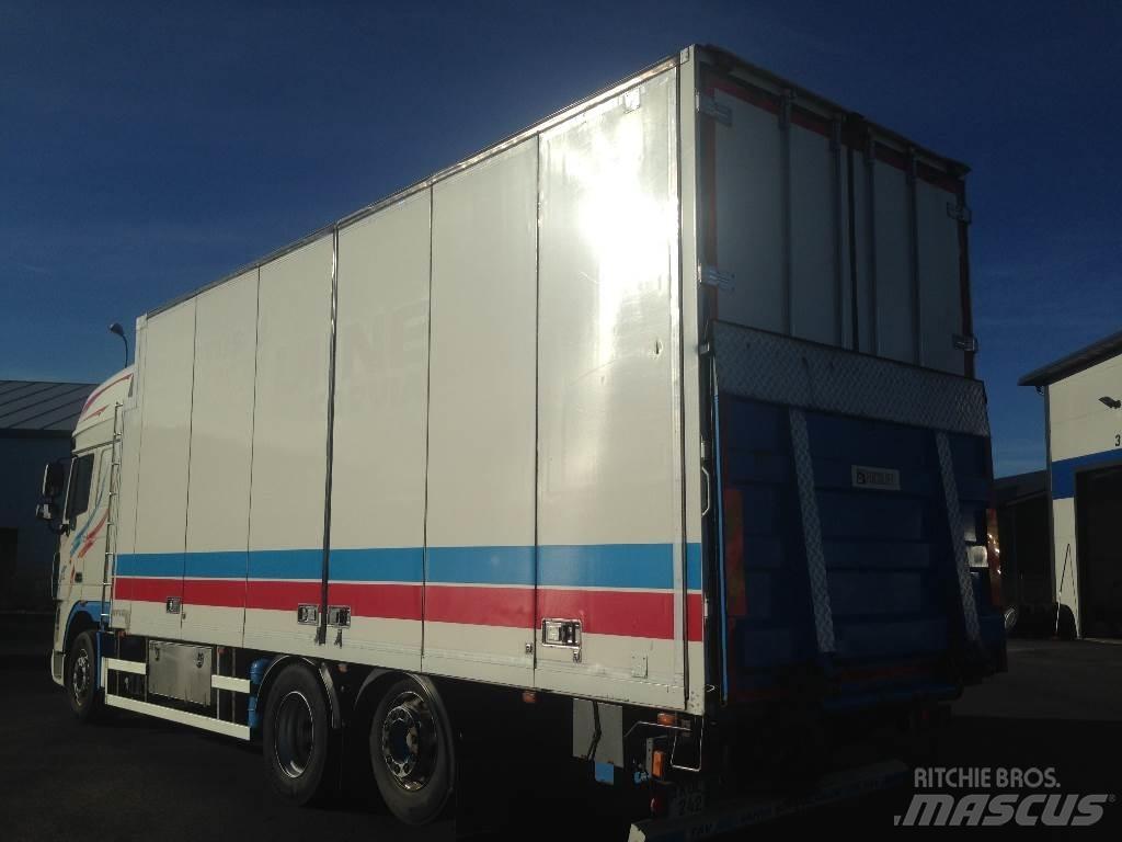 DAF XF105.510 6x2/48 Kofferaufbau