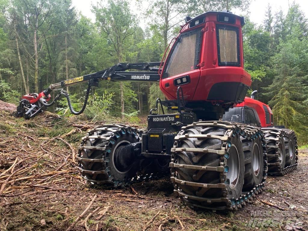 Komatsu 931 XC Harvester