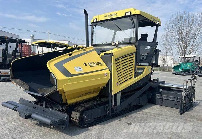 Bomag BF 600C-2 Strassenfertiger