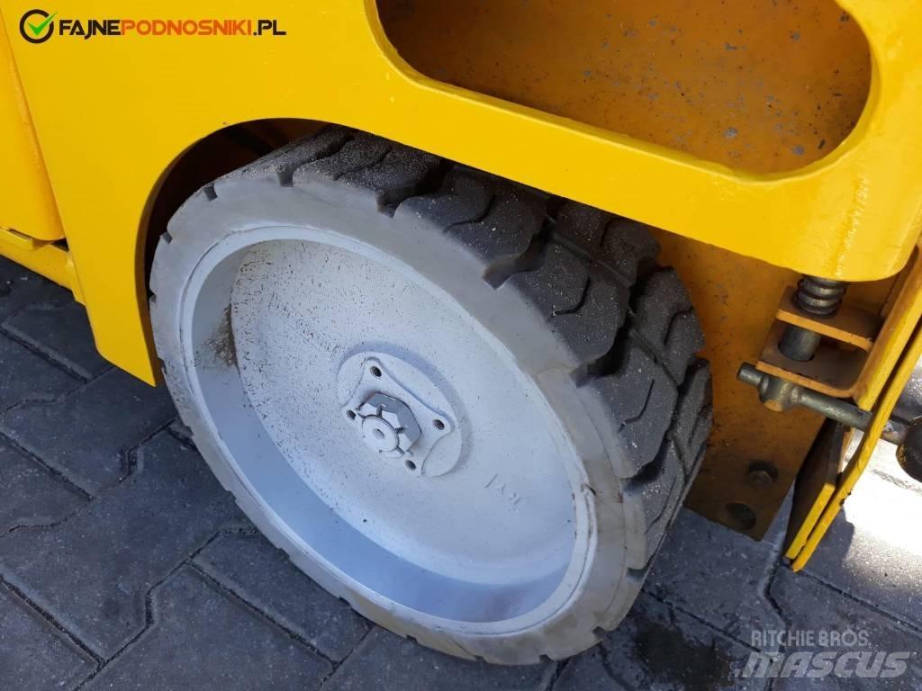 Haulotte Compact 10 Scheren-Arbeitsbühnen