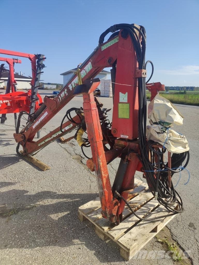 Hakki 36 H Krane und Lader