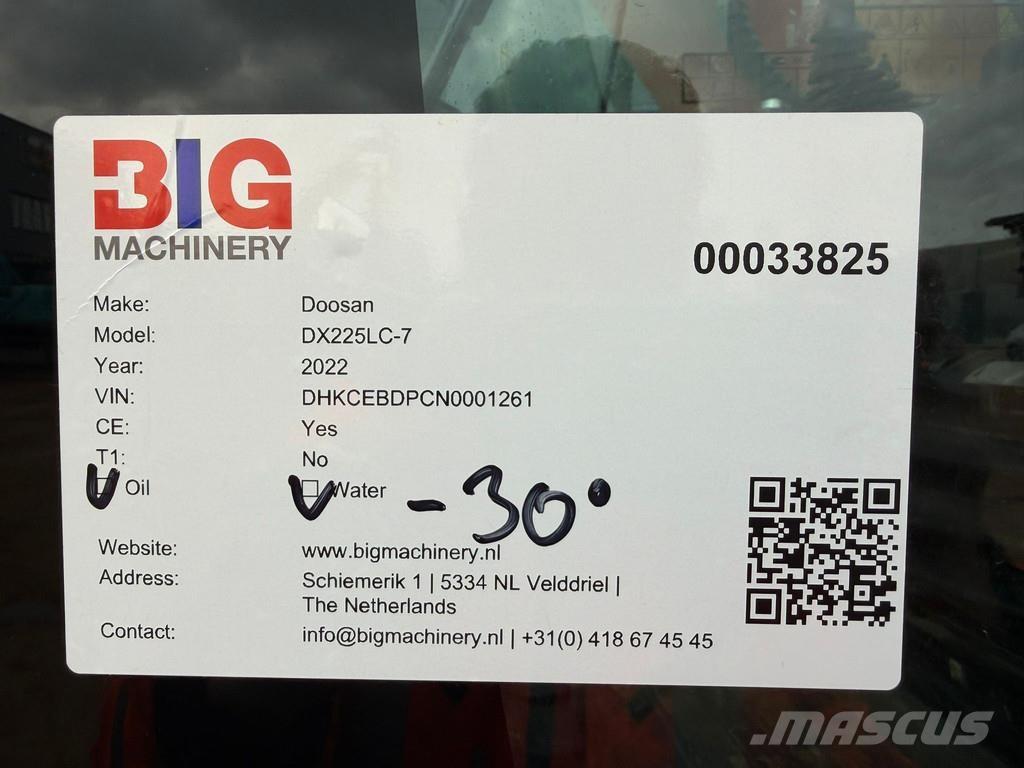 Doosan DX225LC-7 Raupenbagger