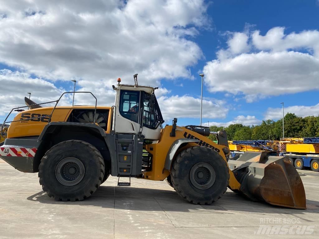 Liebherr L 586 Radlader