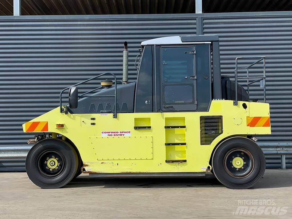 Ammann AP 240 Gummiradwalzen
