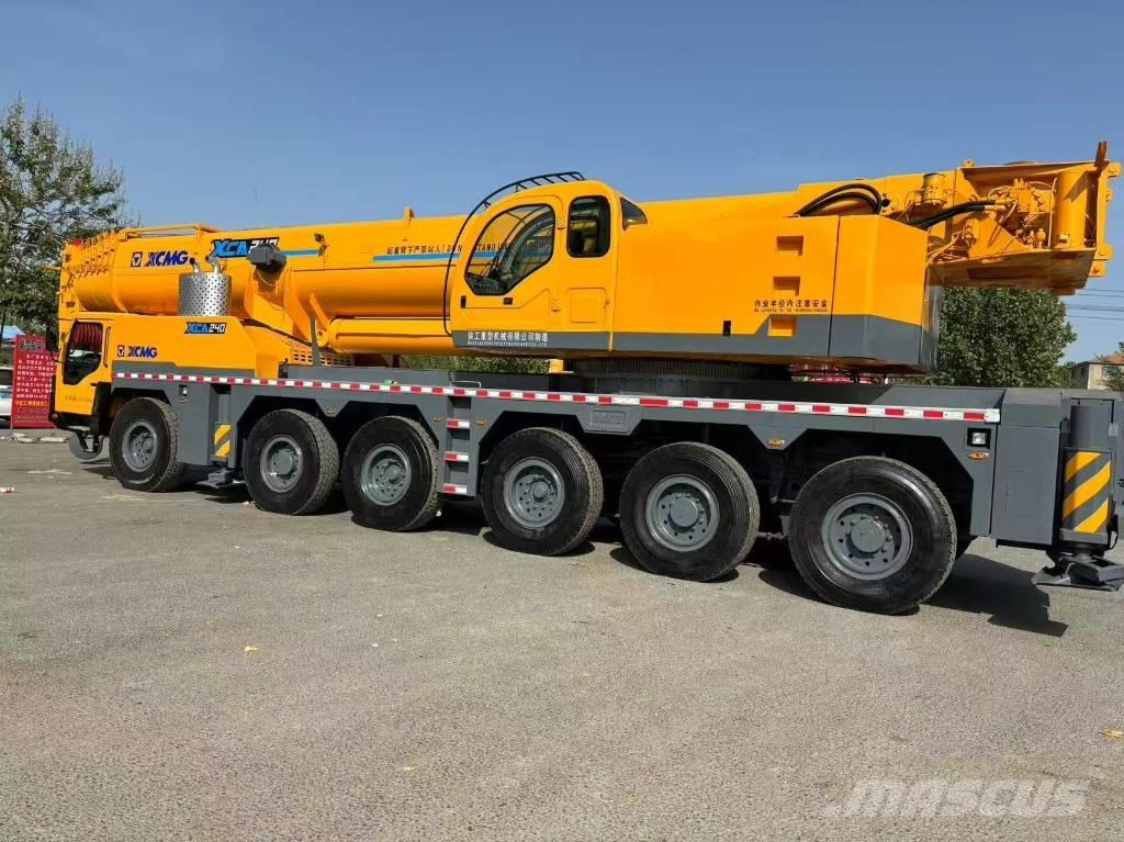 XCMG XCA240 Ruwterrein kranen
