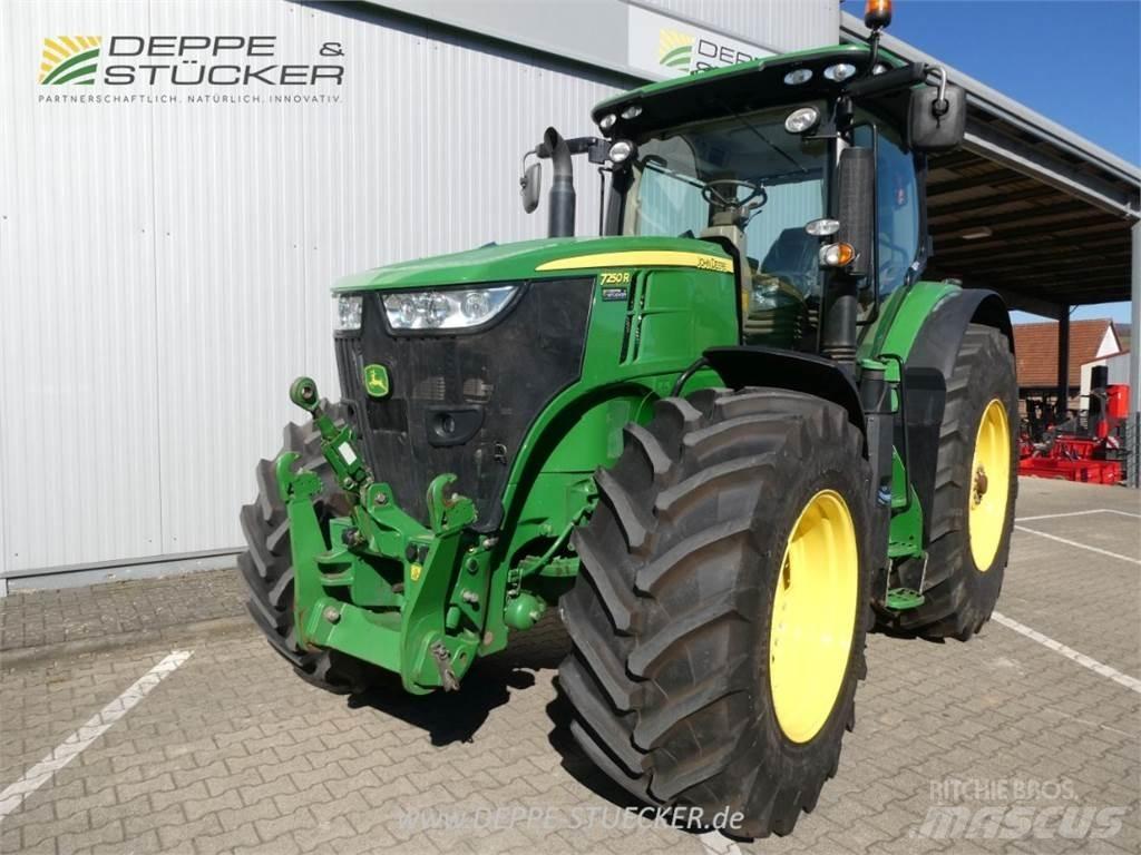 John Deere 7250R Traktoren