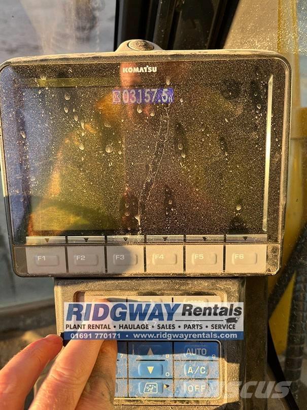 Komatsu PC 490 LC-11 Raupenbagger