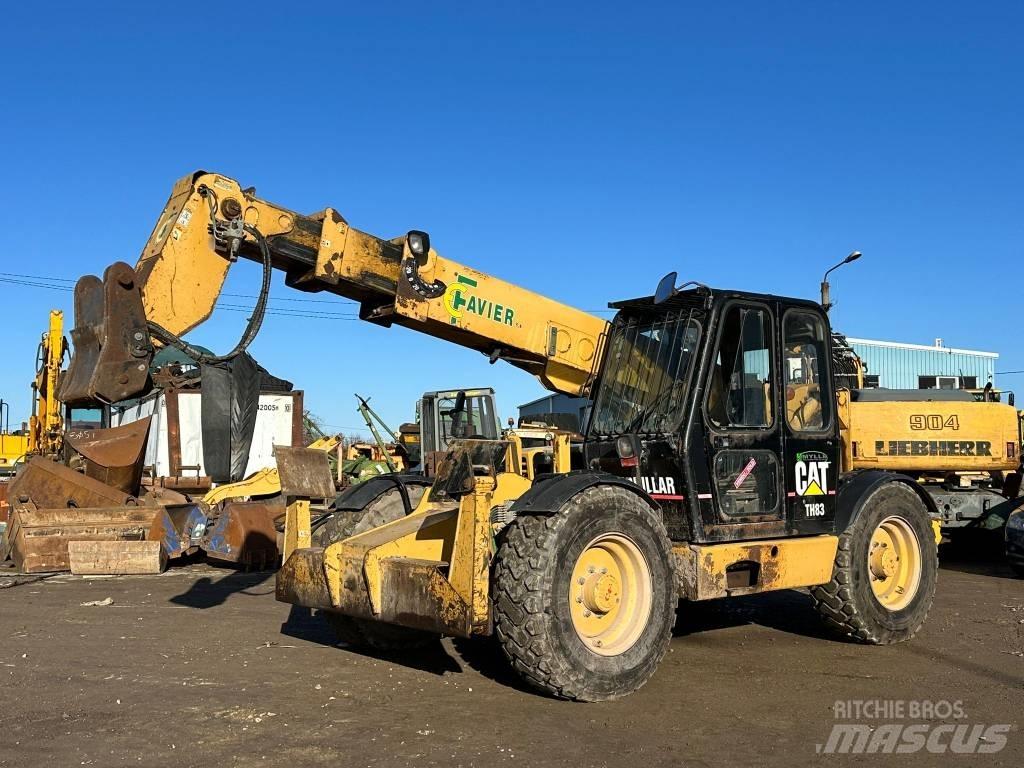 CAT TH 83 Teleskoplader für Landwirtschaft