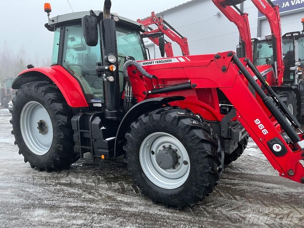 Massey Ferguson 7720 Traktoren