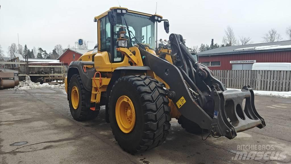 Volvo 120H Radlader