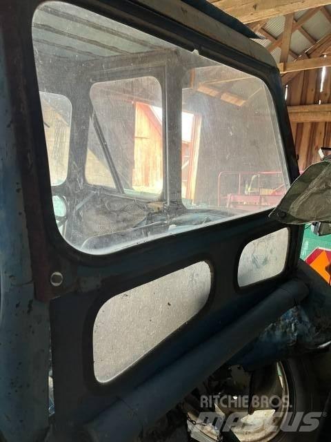 Ford 2000 Traktoren