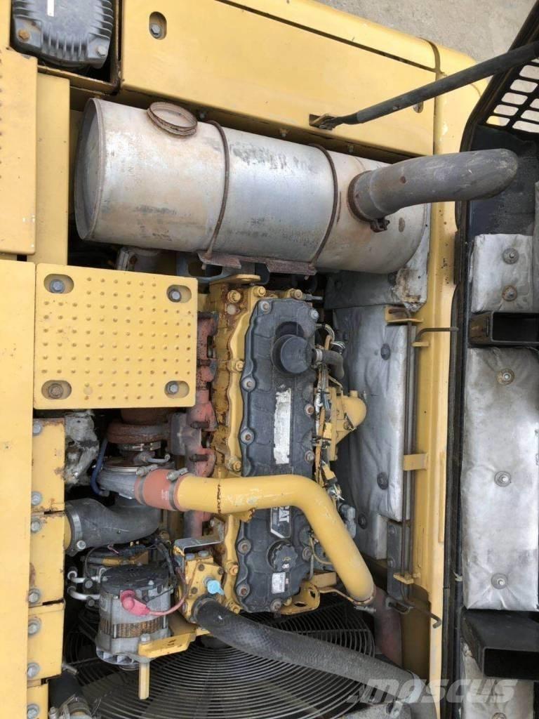 CAT 329 Raupenbagger