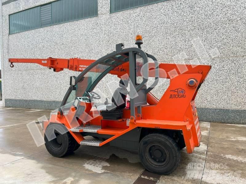  Sard E70 Andere Krane