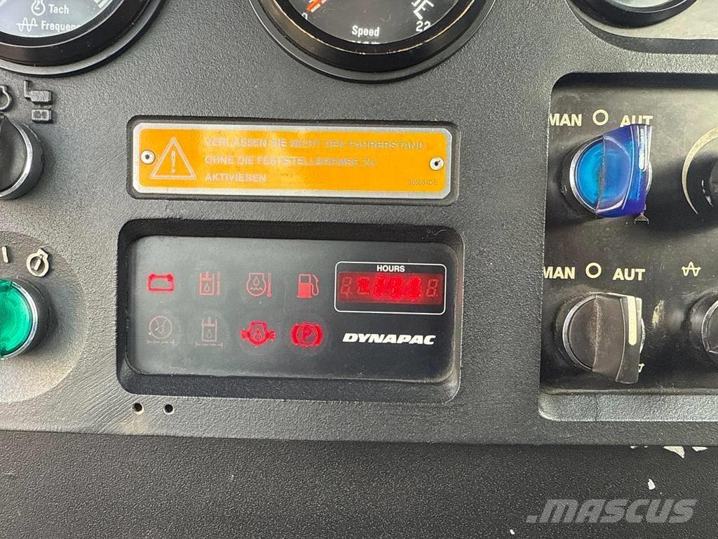 Dynapac CG 233 HF Tandemwalzen