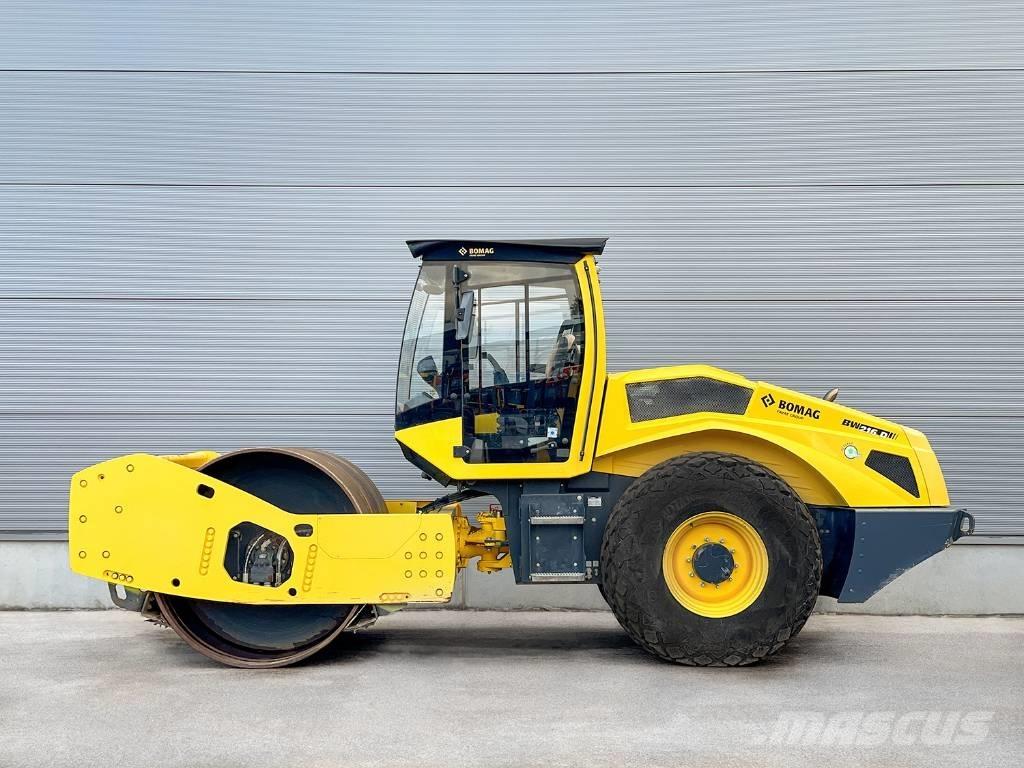 Bomag BW 216 D-5 Walzenzüge