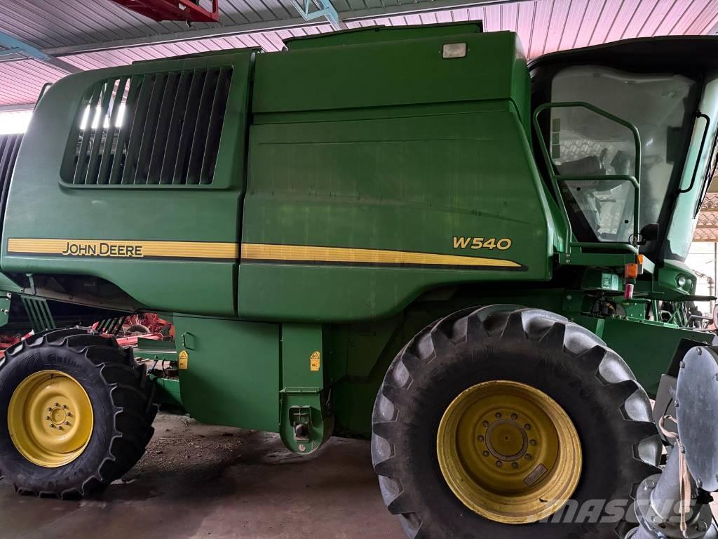 John Deere W 540 Mähdrescher