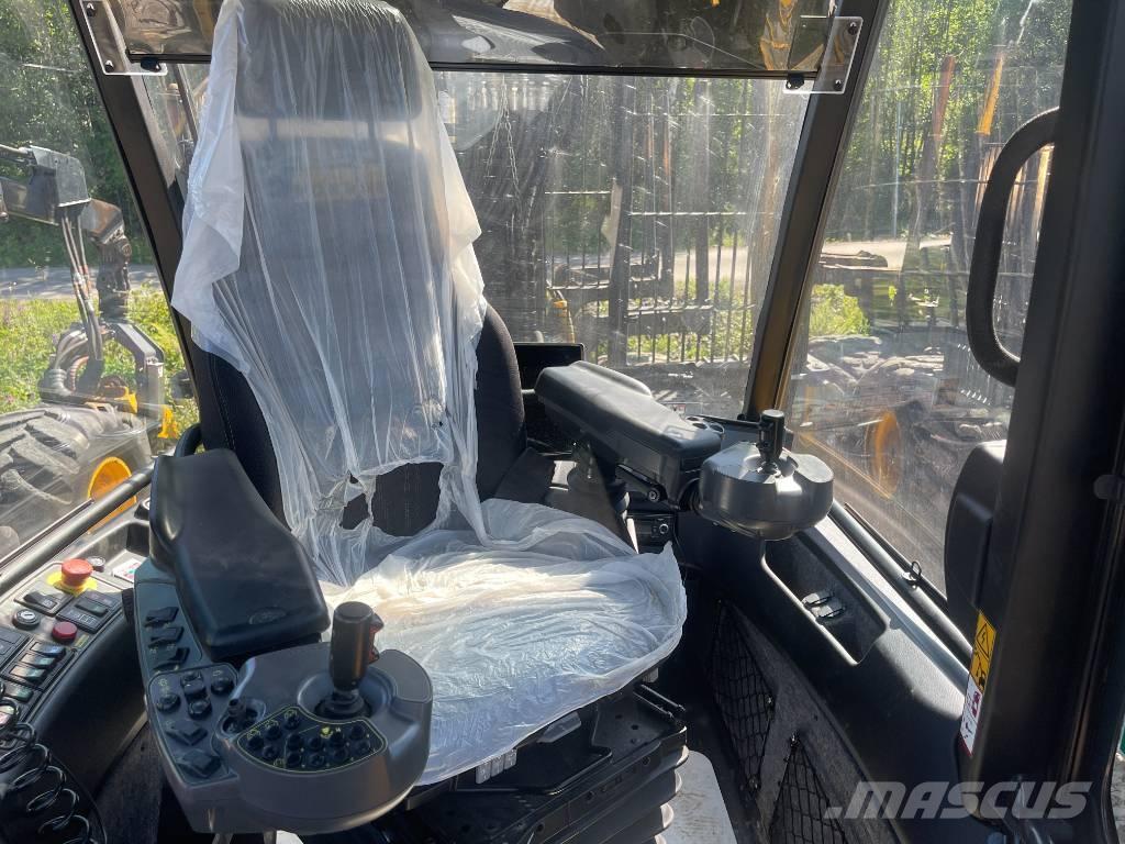 Ponsse BUFFALO 8W Forwarder