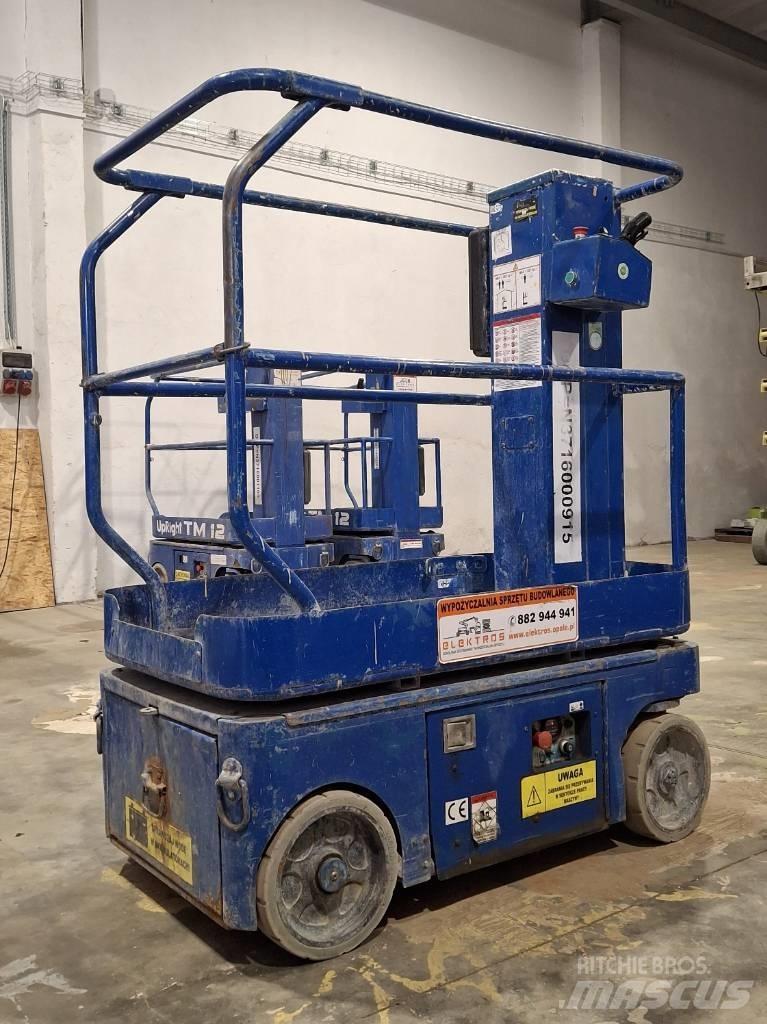 UpRight TM12 Personenaufzüge