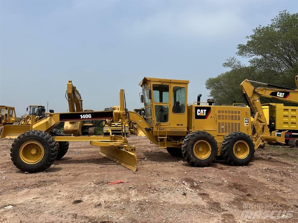 CAT 140G Grader