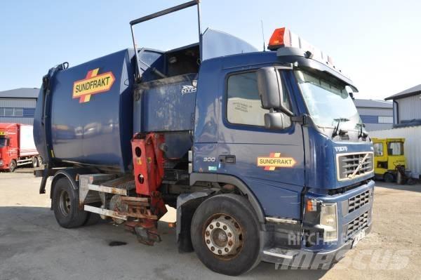 Volvo FM9 4X2 300 Müllwagen