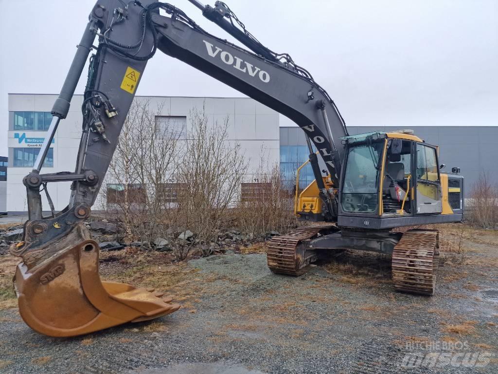 Volvo 220E Raupenbagger