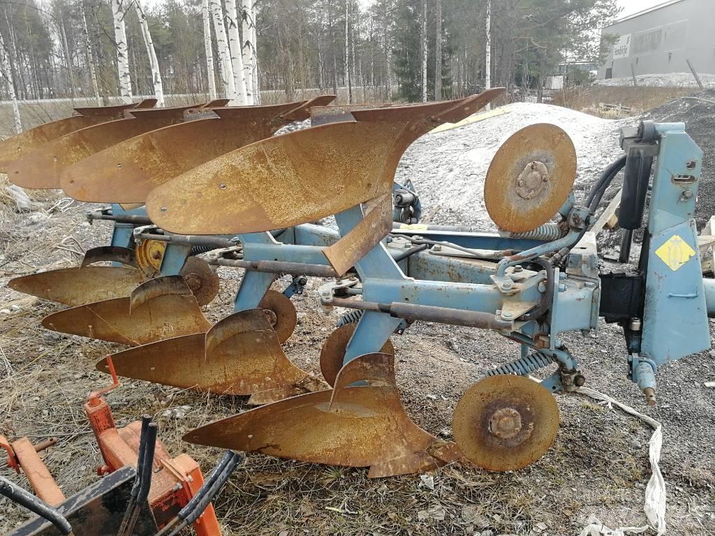 Överum CV 398H Wendepflüge
