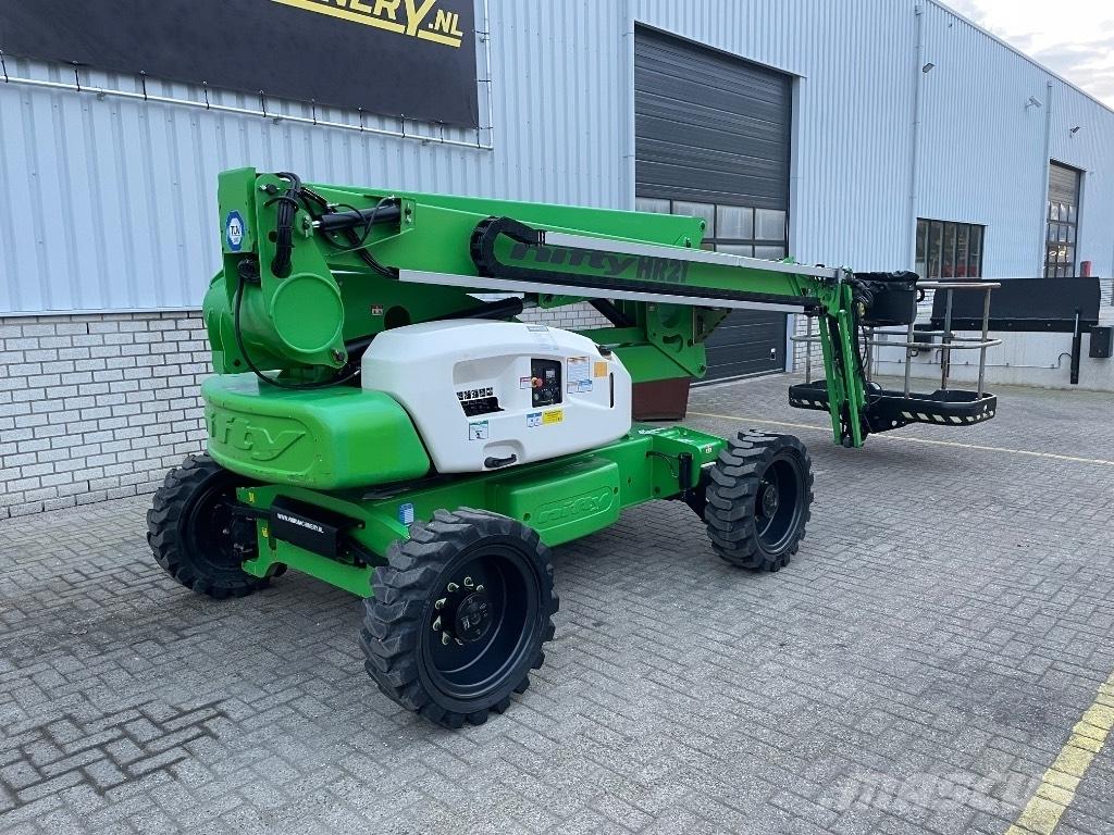 Niftylift HR 21 4x4 Gelenkteleskoparbeitsbühnen
