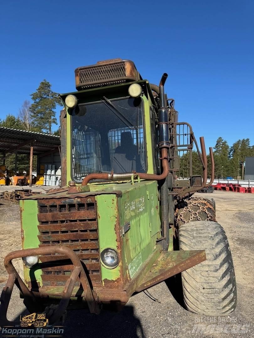 Ösa 578 Forwarder