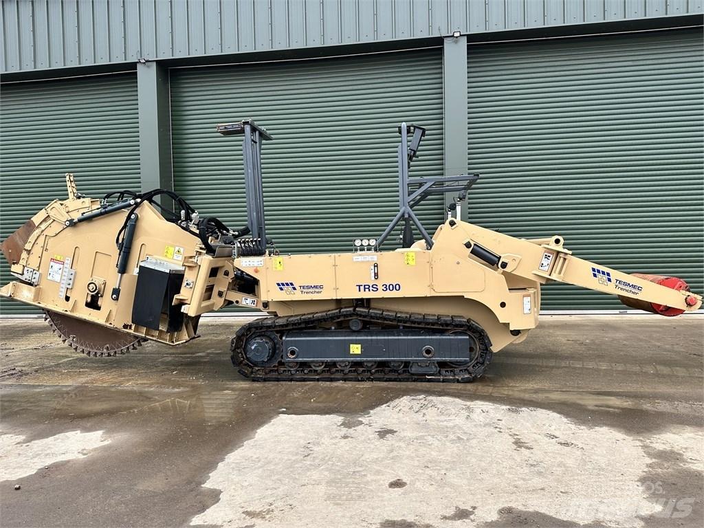 Tesmec TRS300/140 Grabenfräse