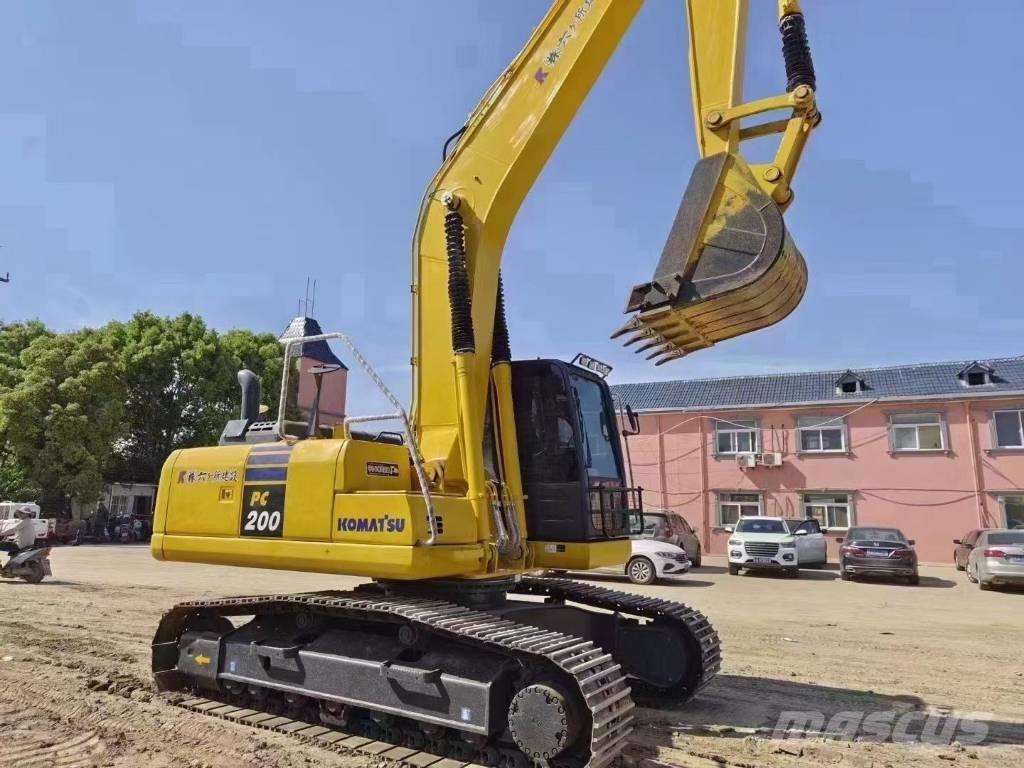 Komatsu PC 200-8 Raupenbagger