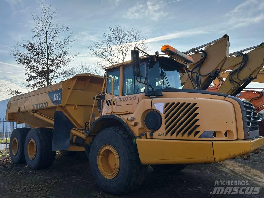 Volvo A 25 D Dumper - Knickgelenk