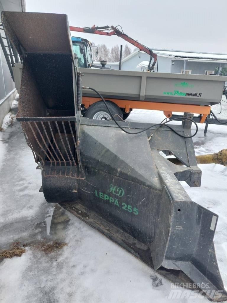 Leppä HD 255 Schneefräse