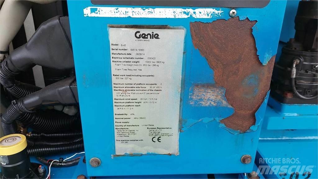 Genie S45 Teleskopbühnen
