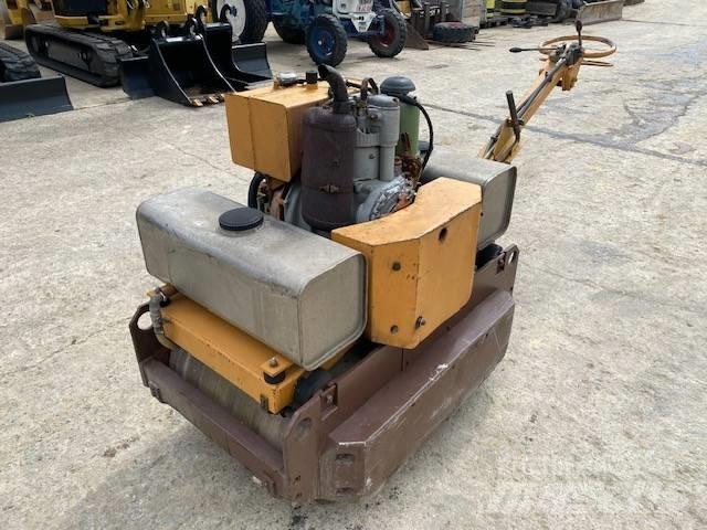 CASE Vibromax W 70 Tandemwalzen