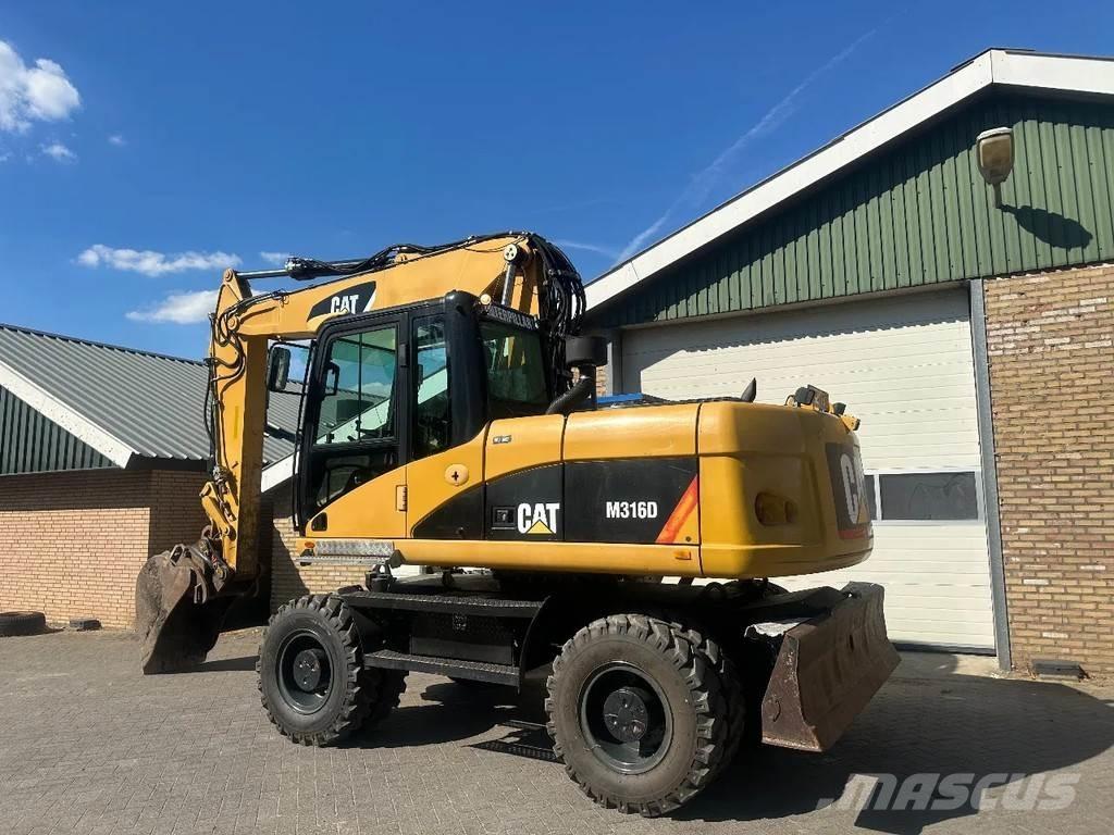 CAT M316D Radlader