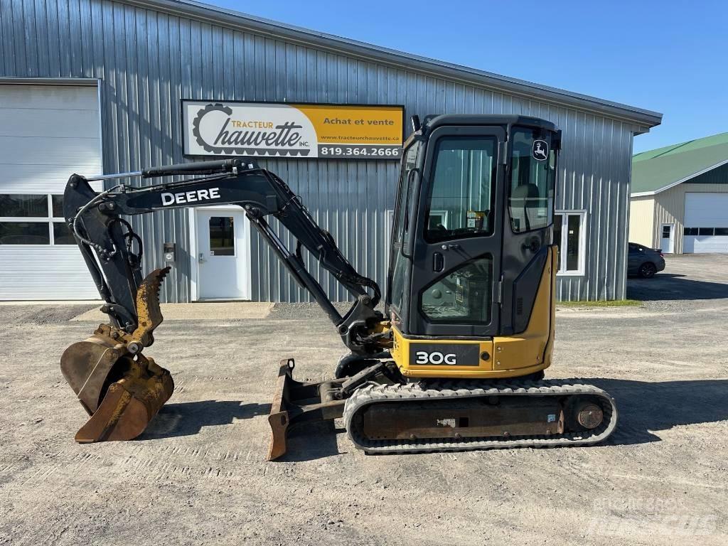 John Deere 30G Minibagger < 7t