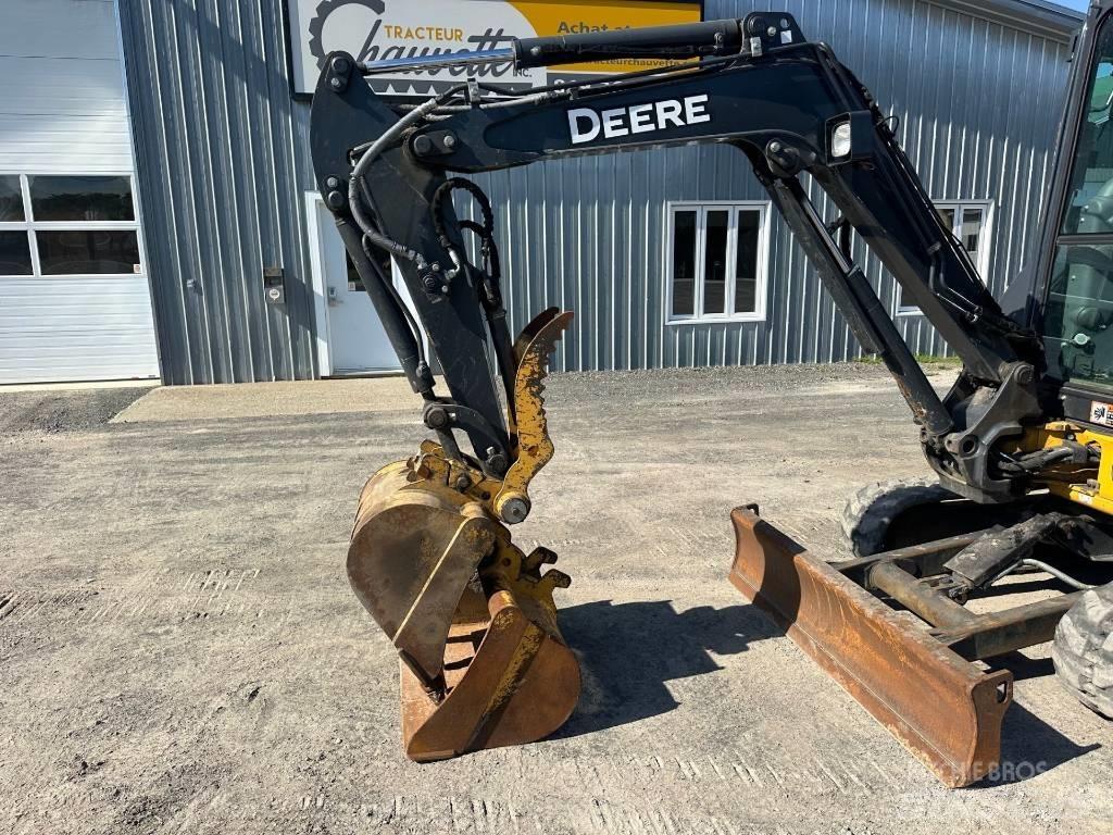 John Deere 30G Minibagger < 7t
