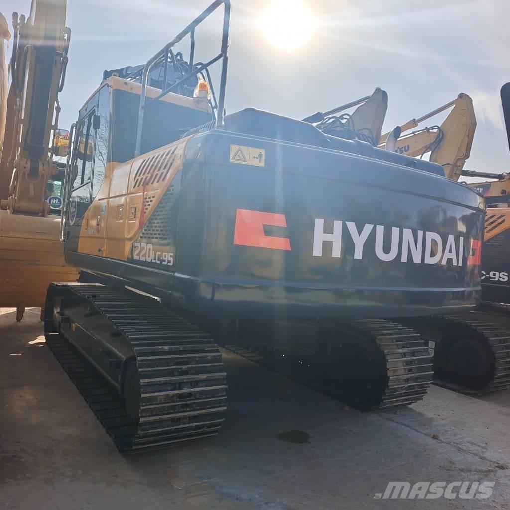 Hyundai 220LC-9T Raupenbagger