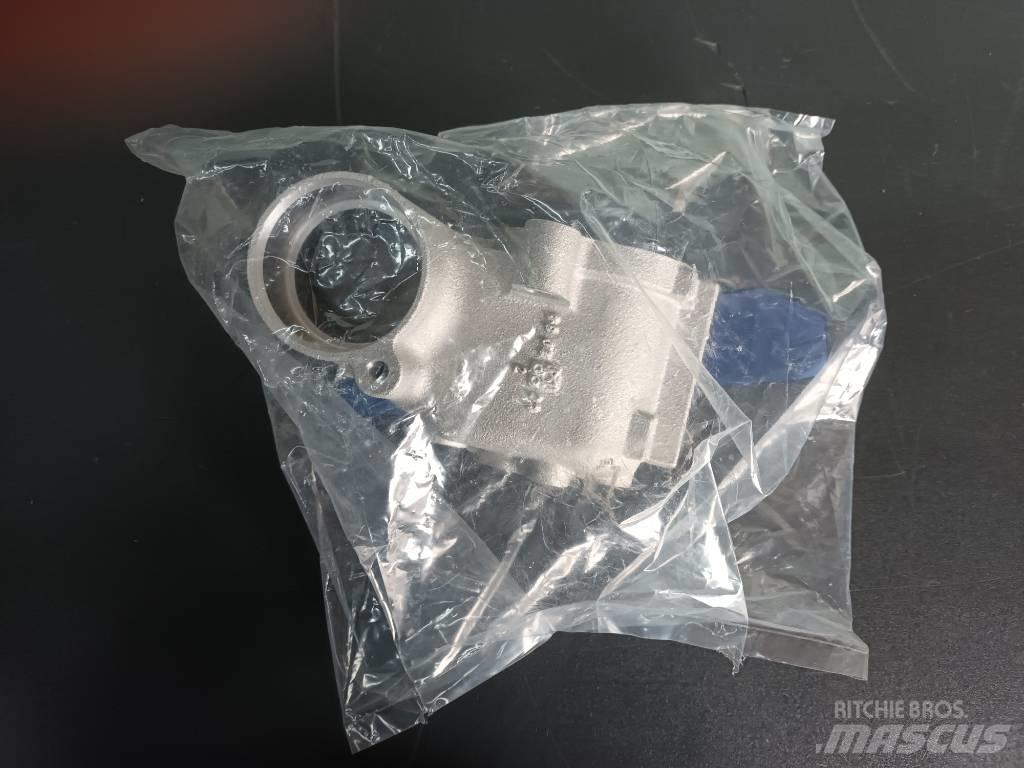 Volvo PIPE 1549312 Motoren