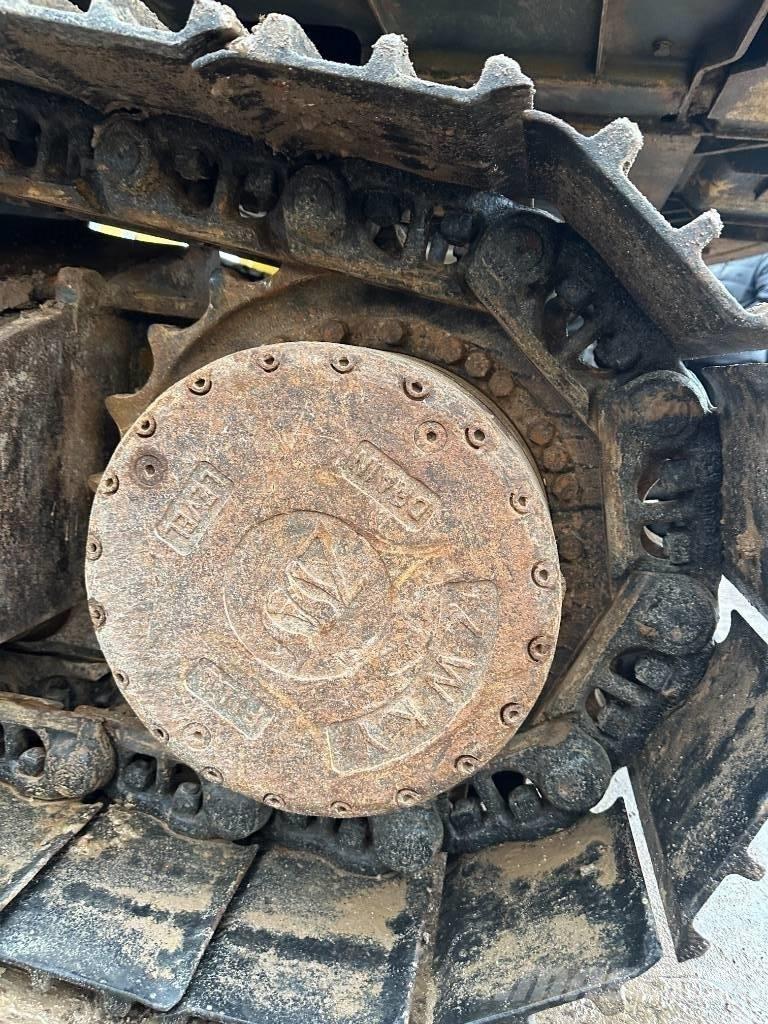 Hyundai 220LC-9S Raupenbagger