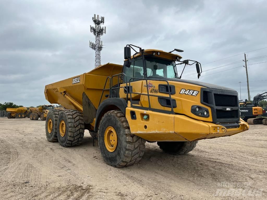 Bell B45E Dumper - Knickgelenk