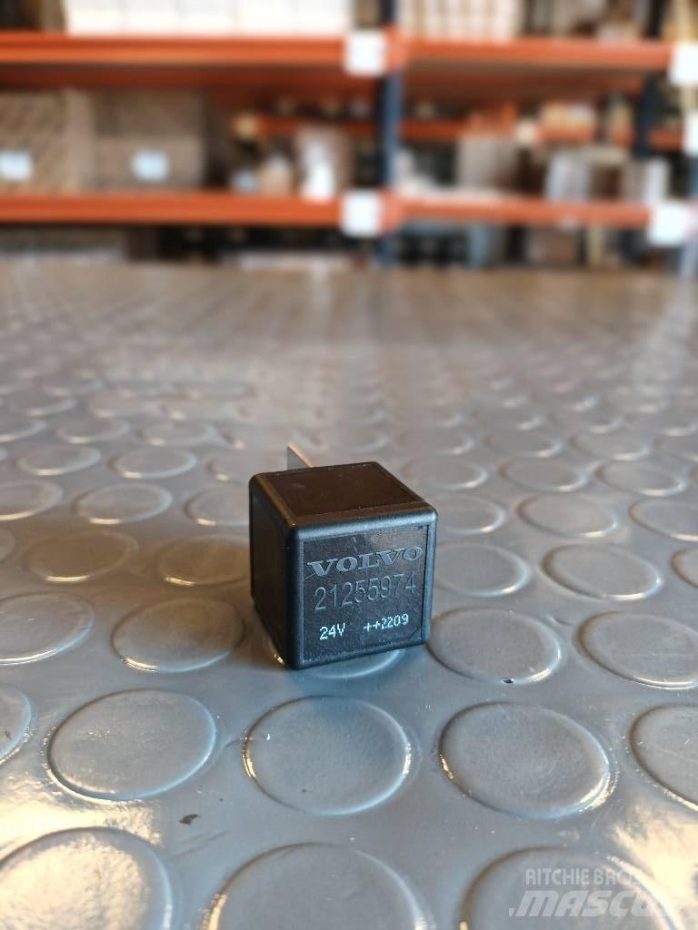 Volvo RELAY 21255974 Transport Sonstige