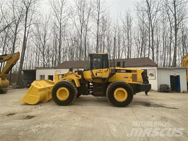 Komatsu WA380-6 Baggerlader