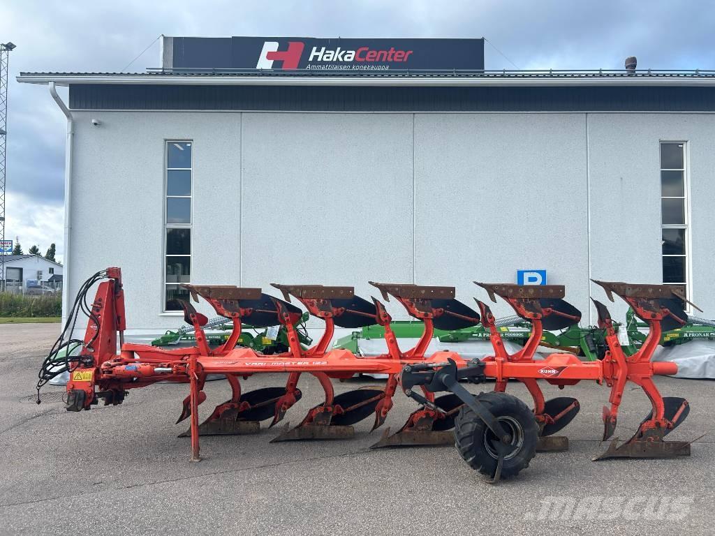 Kuhn Vari-Master 122 Wendepflüge