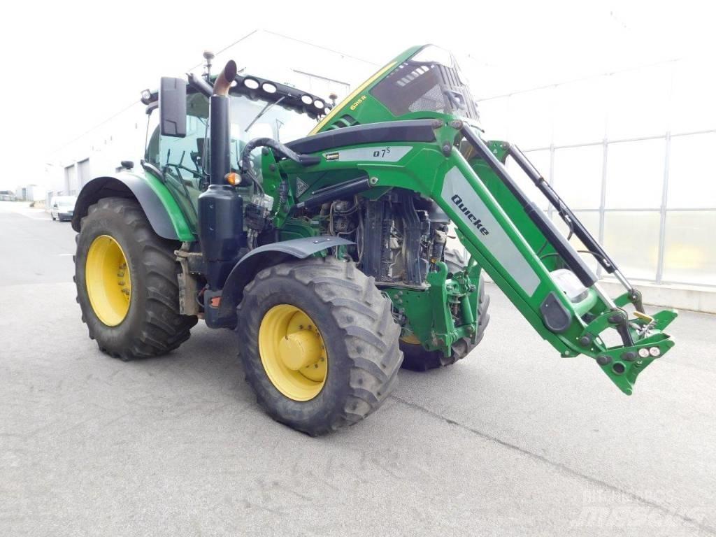John Deere 6215 R Traktoren