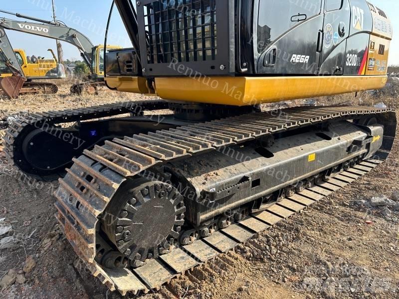 CAT 320D2 Raupenbagger