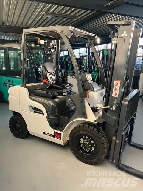 Mitsubishi FD25N3 Diesel heftrucks