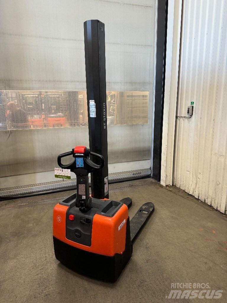 Toyota HWE100 Deichselstapler